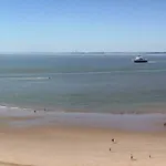 Western Ocean 3* Руаян