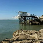 Western Ocean 3* Руаян
