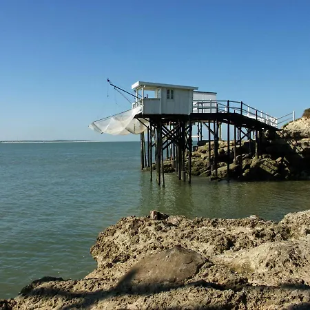 Western Ocean 3* Royan