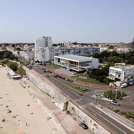 Western Ocean 3* Royan