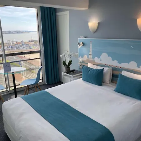 Western Ocean 3* Royan