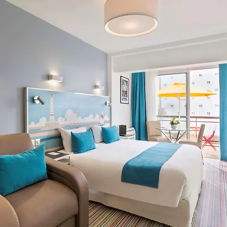 Western Ocean Szálloda 3*