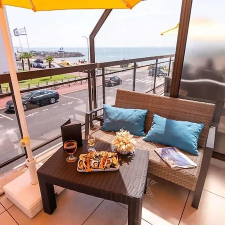 Western Ocean 3* Royan