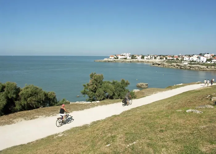 Western Ocean 3* Royan