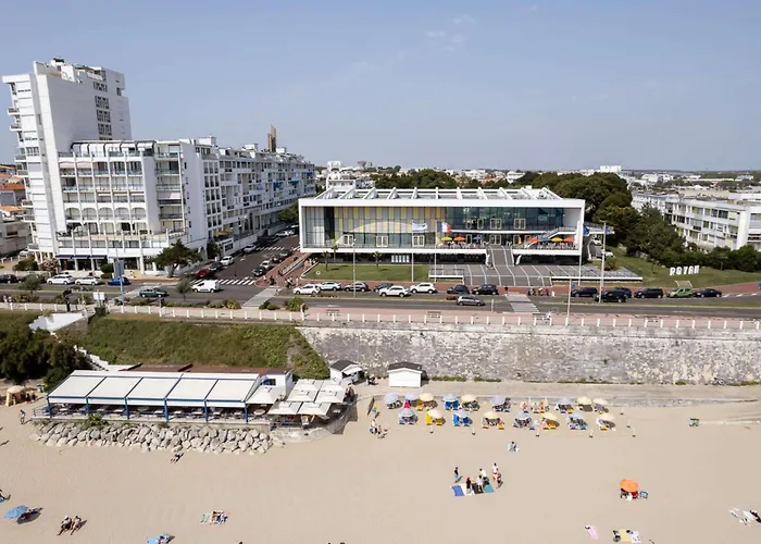 Western Ocean 3* Royan