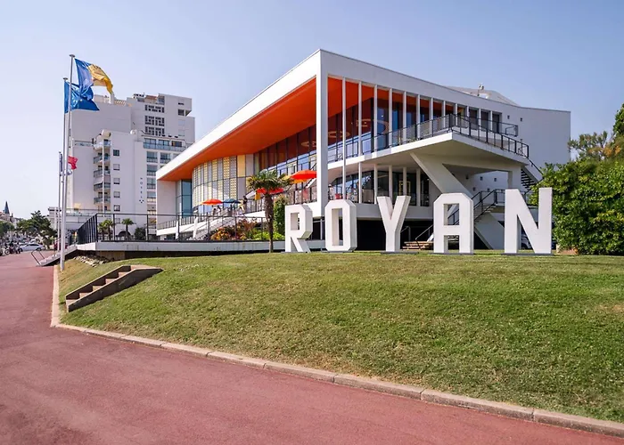 Western Ocean Hotel 3*